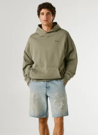 bermudy jeansowe o lunym kroju 1 5 330x456 - Bermudy jeansowe o luźnym kroju