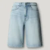 Bermudy jeansowe o luźnym kroju Bermudy jeansowe o luźnym kroju