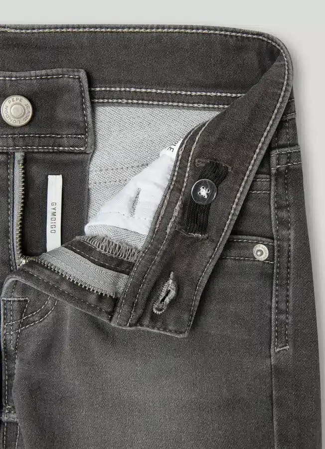 Bermudy jeansowe o wąskim kroju Bermudy jeansowe o wąskim kroju