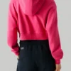 Bluza z kapturem o skróconym kroju Bluza z kapturem o skróconym kroju