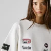 Bluza z okrągłym dekoltem i luźnym krojem