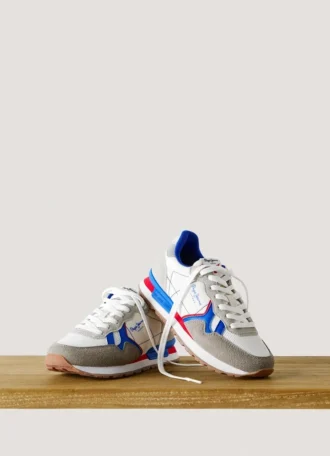 Buty do biegania w stylu retro