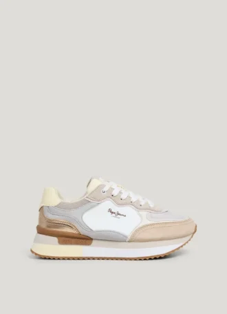 Buty sportowe na platformie