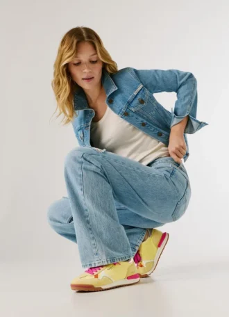 Buty sportowe w stylu retro z zamszowymi detalami – Marvin