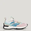 Buty sportowe z półprzezroczystymi detalami