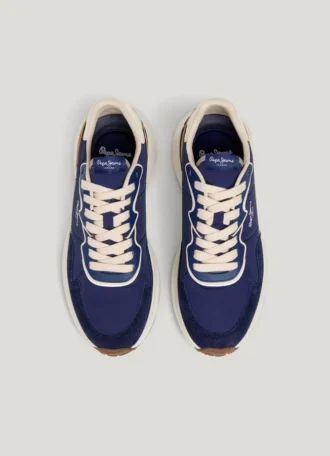 Buty sportowe z zamszowymi detalami Buty sportowe z zamszowymi detalami