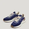 Buty sportowe z zamszowymi detalami Buty sportowe z zamszowymi detalami