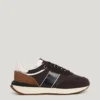 Buty sportowe z zamszowymi detalami – Buster Buty sportowe z zamszowymi detalami – Buster