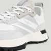 Buty sportowe z zamszowymi detalami – Lucky Buty sportowe z zamszowymi detalami – Lucky