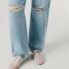 Buty sportowe z zamszowymi detalami – Noa