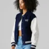 Kurtka bomberka w stylu varsity