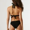 Top bikini z prążkowanej tkaniny Top bikini z prążkowanej tkaniny